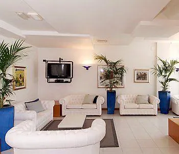Hotel Santiago Лидо-ди-Езоло